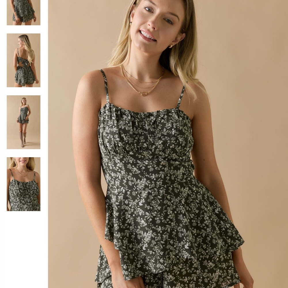 NWT Francesca's Floral Tiered Romper